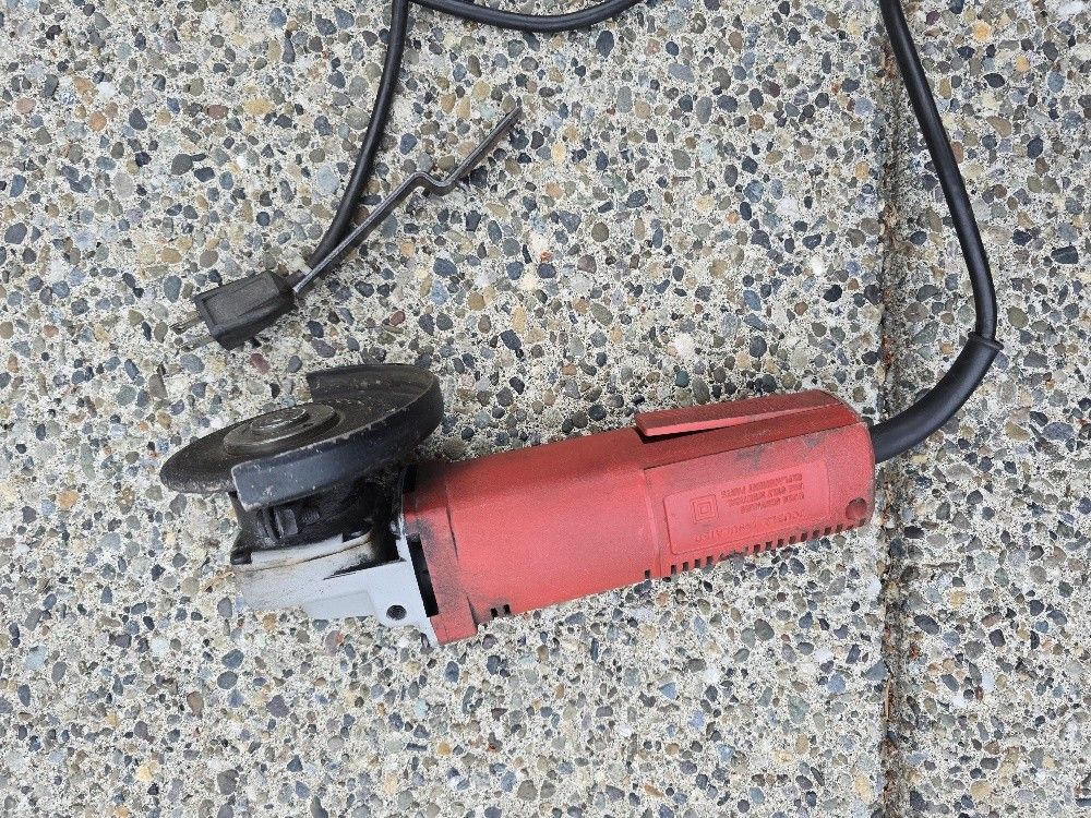 Milwaukee Heavy Duty 4-1/2" Sander-Grinder Angle Grinder Model 6145
