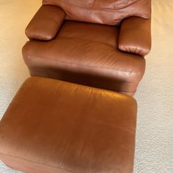 Brown Leather Caliente Chair/Ottoman