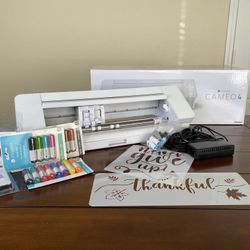 Cameo 4 Classic cutter by Silhouette - With EXTRAS!