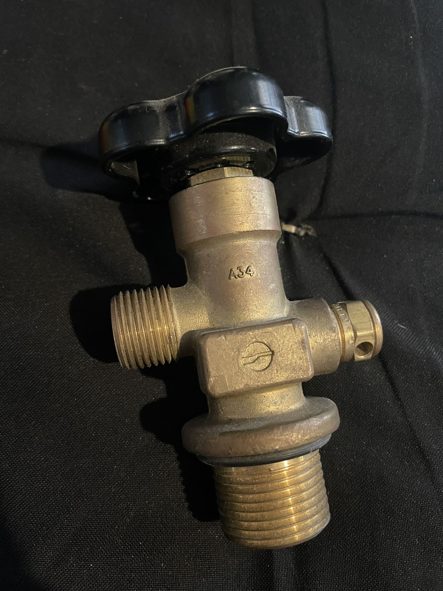 Noz Tank Valve for Sale in Irwindale, CA OfferUp
