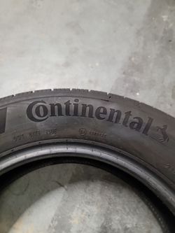2 Continental tires 215/60 17