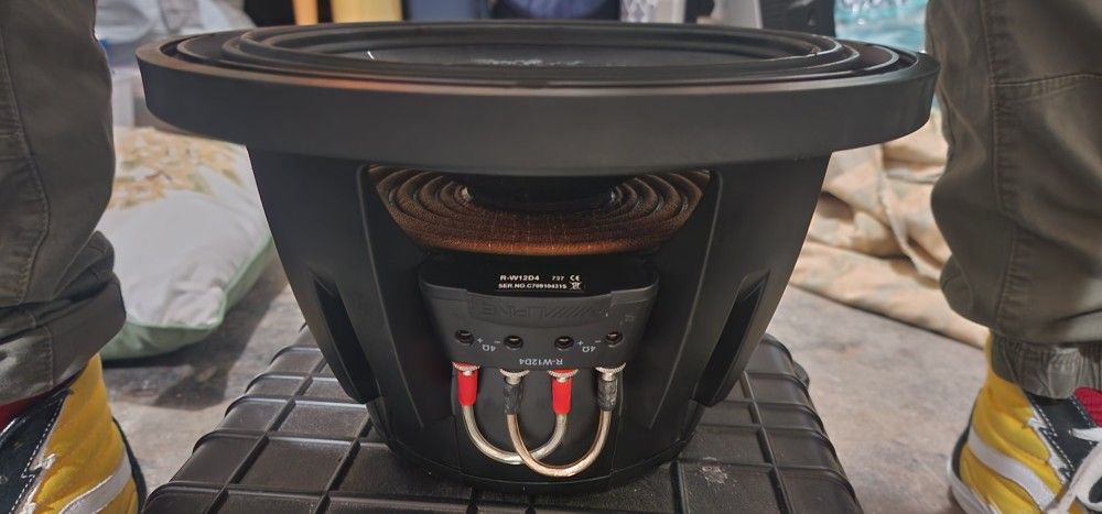 Alpine Type R 12 In Subwoofer And Amp