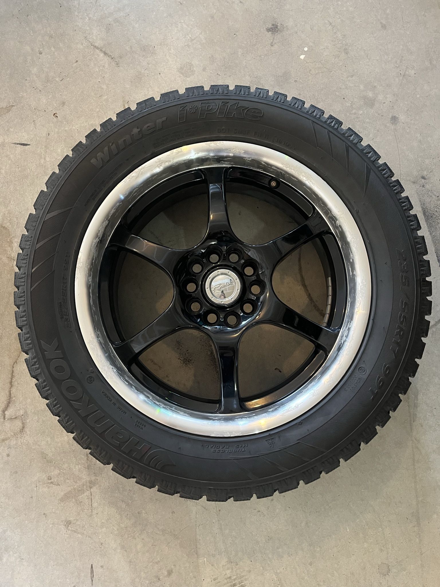 Studded Snow Tires & Wheels