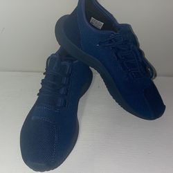 Adidas Tubular Size 6 (Women)