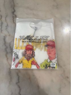 Valley “Summer Dreams” Graphic Tee – White (Size Small) ☀️🔥
