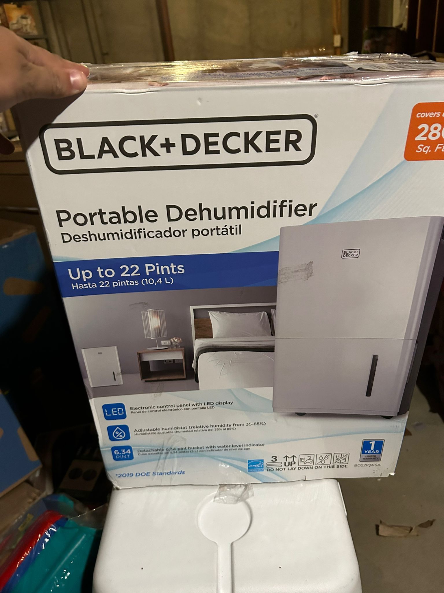 BLACK+DECKER 22 Pint Dehumidifier for Medium to Large Spaces, Energy Star Certified, BD22MWSA