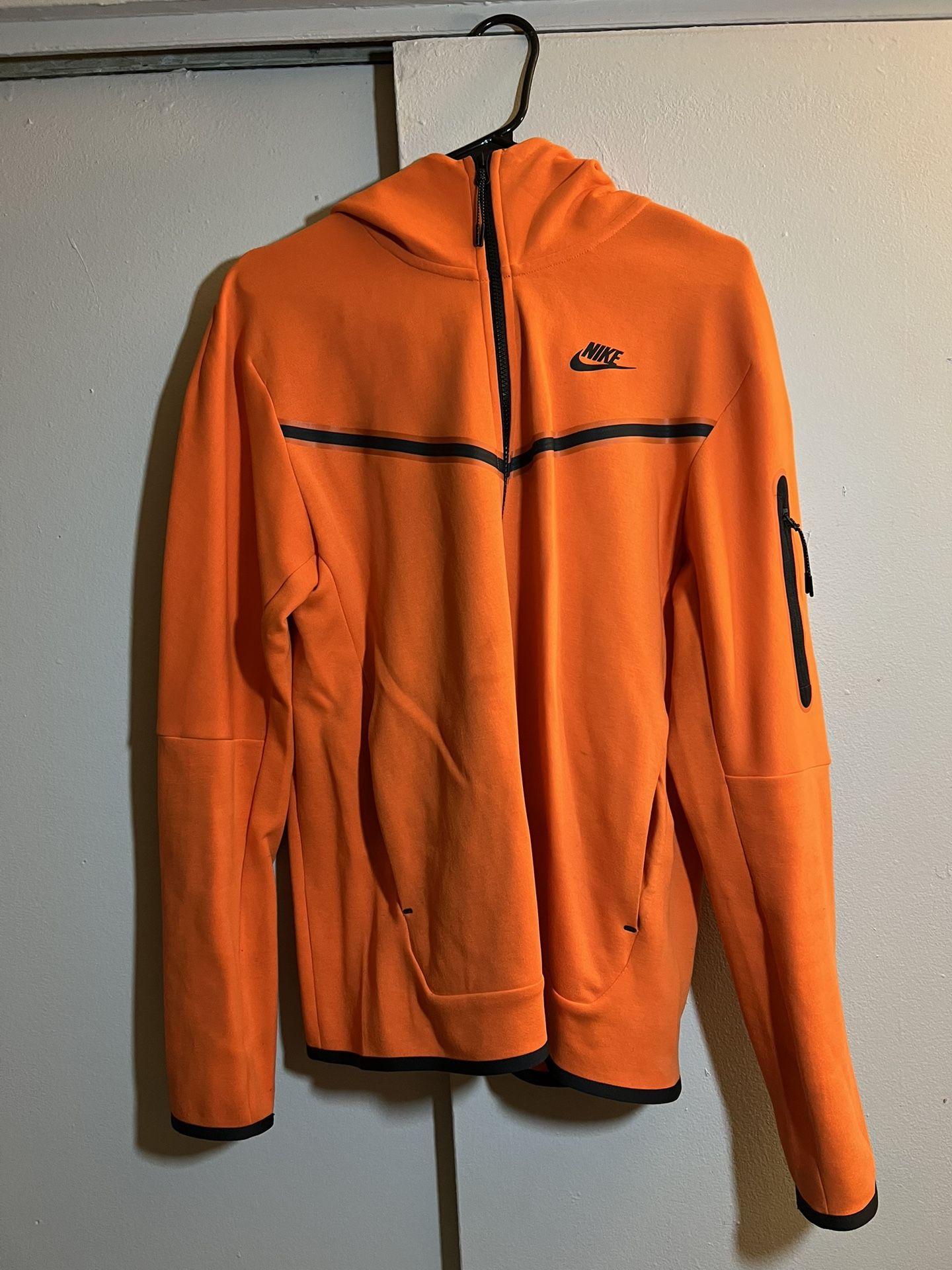 2024 Nike Tech Fleece