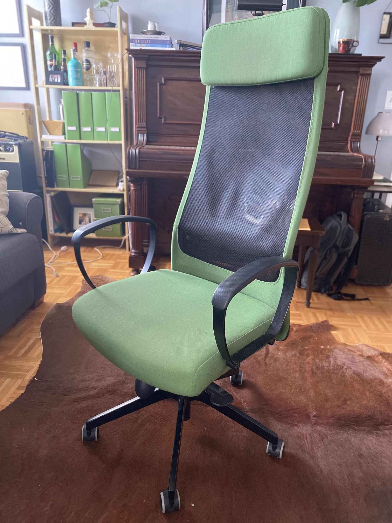 Ikea markus green hot sale