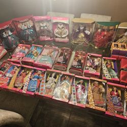 Vintage Barbies And Disney Pocahontas Vintage Collector Cups From The 90s