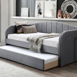 Twin Twin Size Grey Velvet Dsybed With ORTHOPEDIC Included 