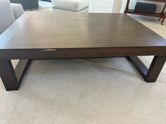 Watson coffee table