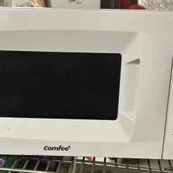 Comfee Microwave