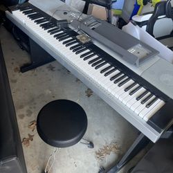 Electronic Keyboard