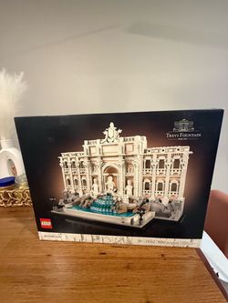 LEGO ARCHITECTURE TREVI FOUNTAIN ROME ITALY SET 21062