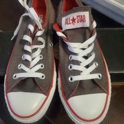 Converse Shoes Sz 5 Man 7 Wmn
