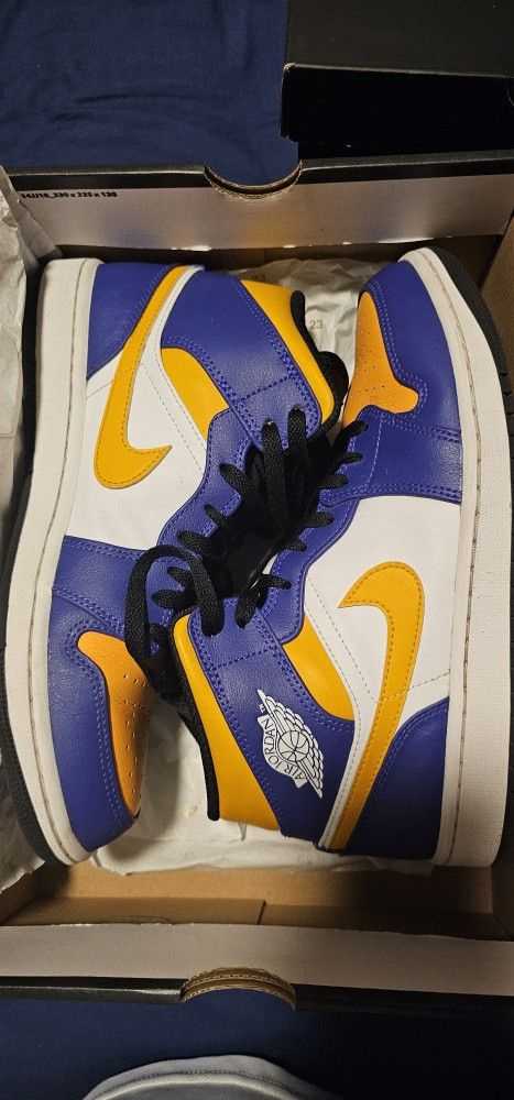 Lakers Edition Jordans