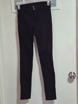 Black High-Waist Skinny Jeggins
