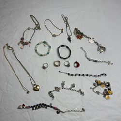 Costume Jewelry Necklace Ring Bracelet Lot  