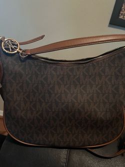 Mk  Bag Like New