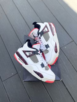 Jordan 4 Nostalgia