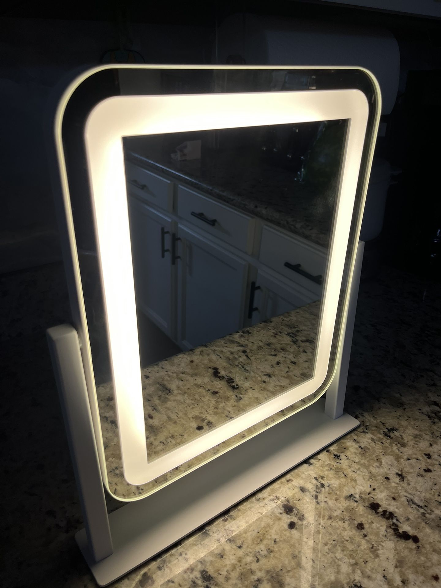 Vanity Mirror