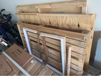 Free Wooden Crate Pieces