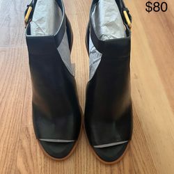 Black Vince Camuto Size 7