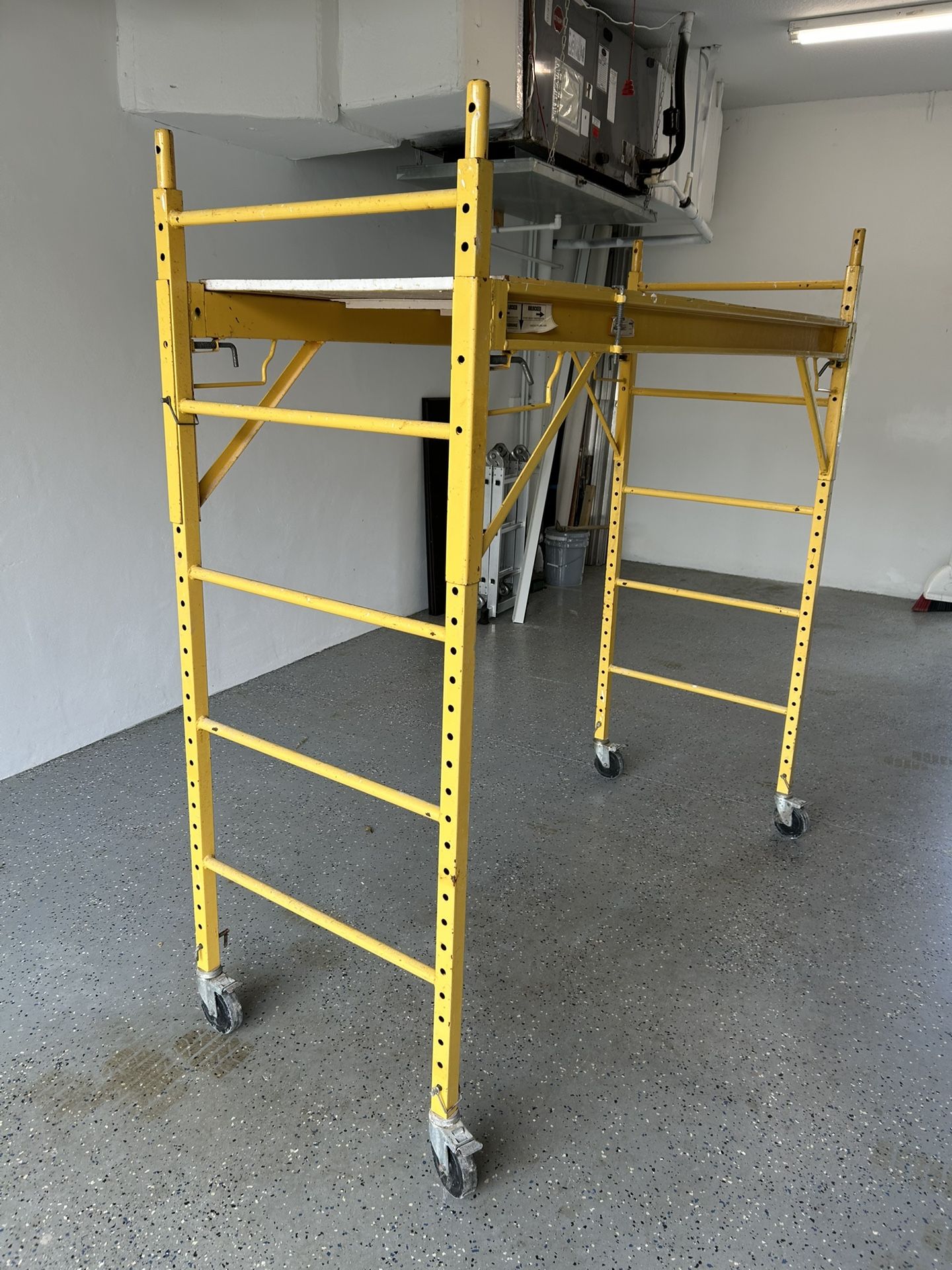 Baker Style Scaffold
