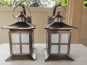 Outdoor Wall Lights