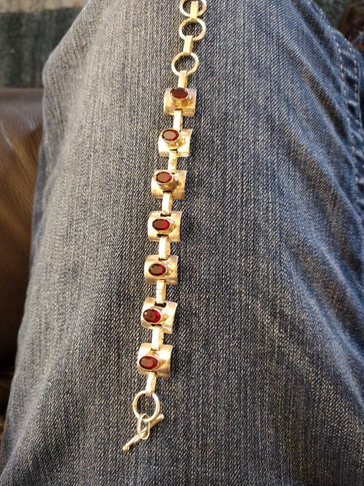 Garnet 925 Sterling Silver Panel Link Toggle Clasp Bracelet 