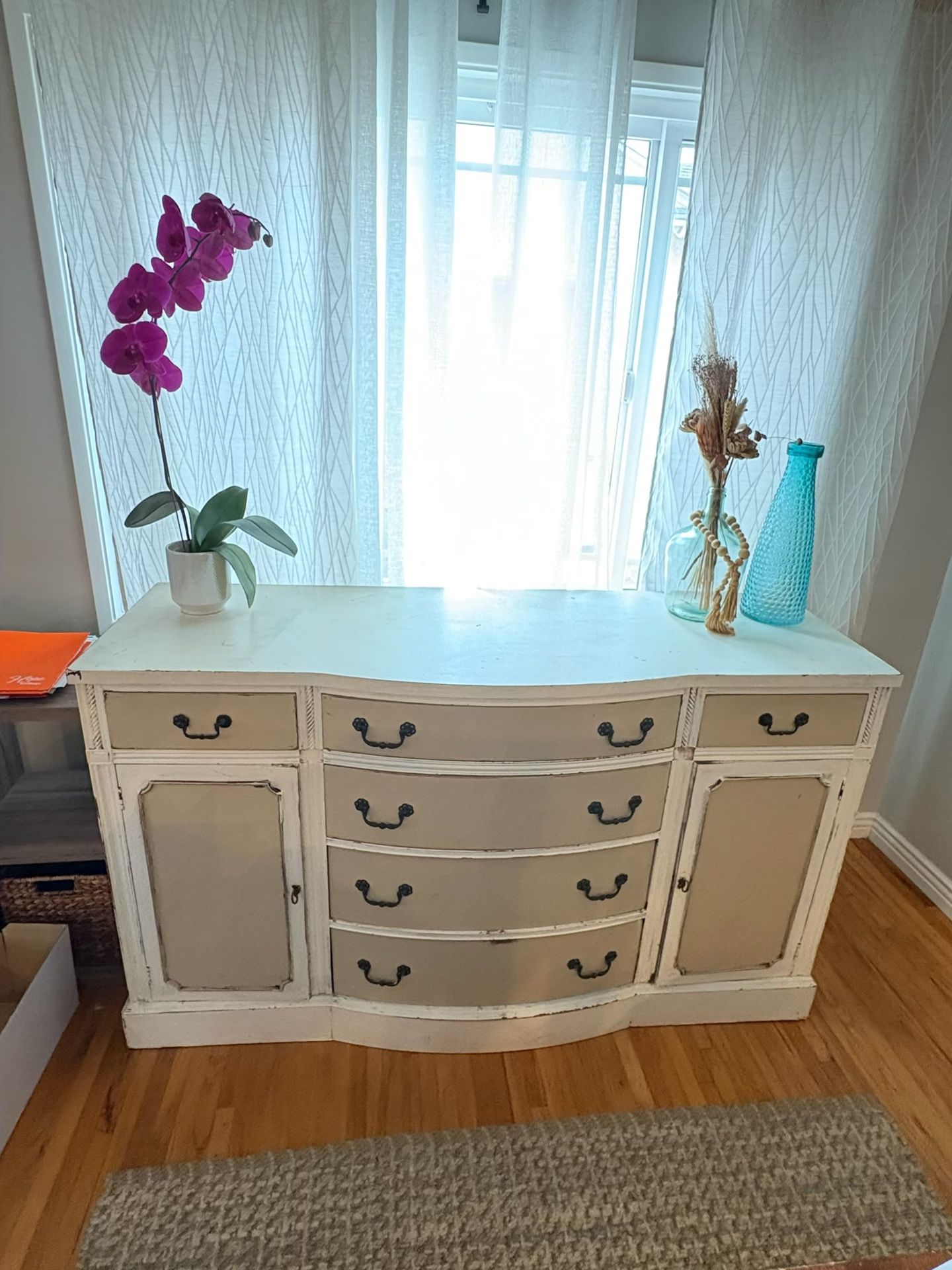 Buffet Table
