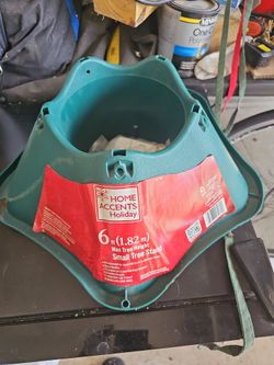 Christmas tree stand