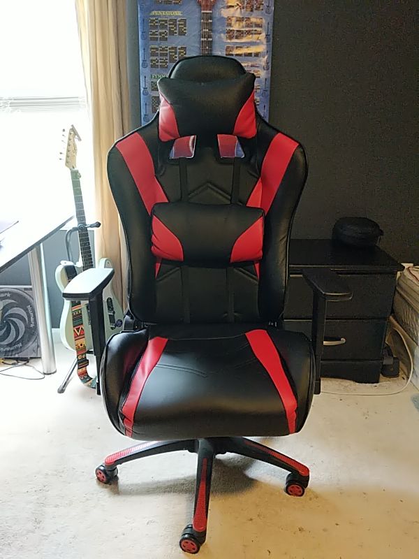 Red & Black Gaming Chair Extremely Comfortable