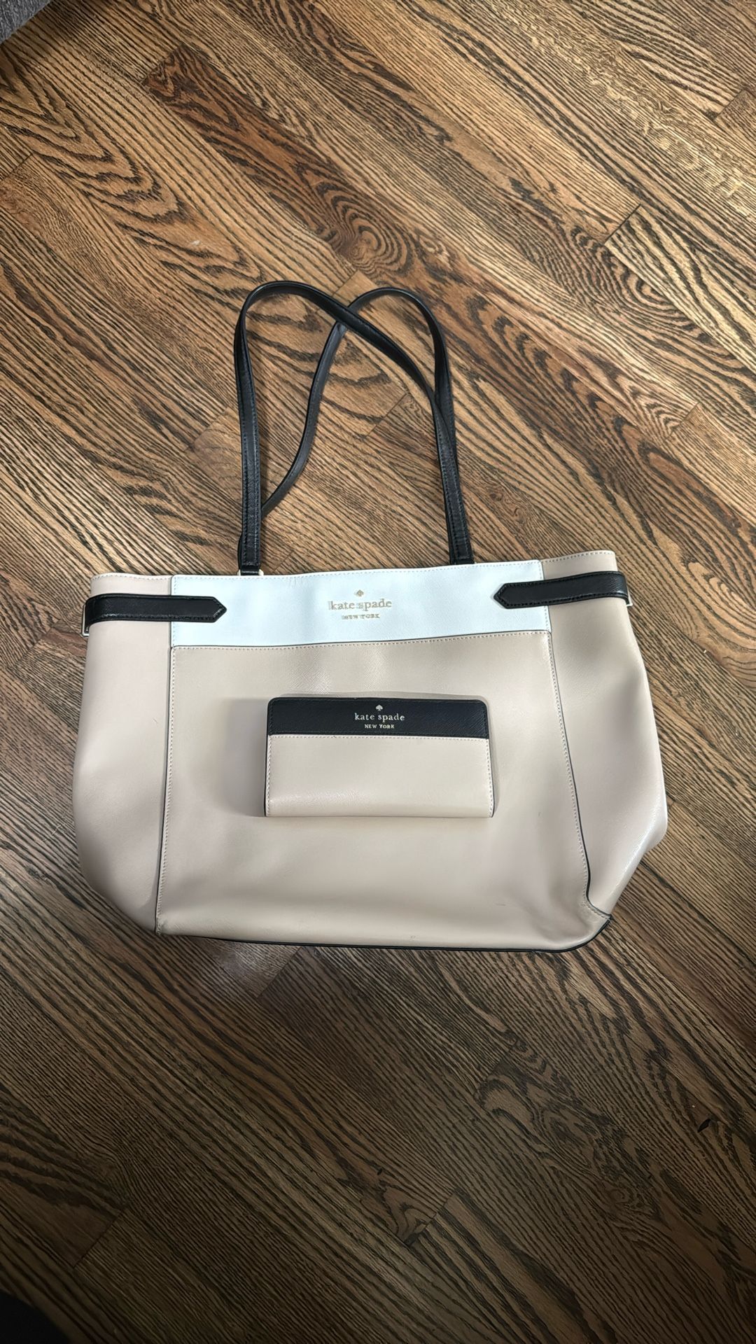 Kate Spade New york dumpling tote & matching wallet
