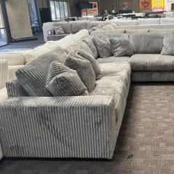 LINDYN FOG 5 PIECE SECTIONAL