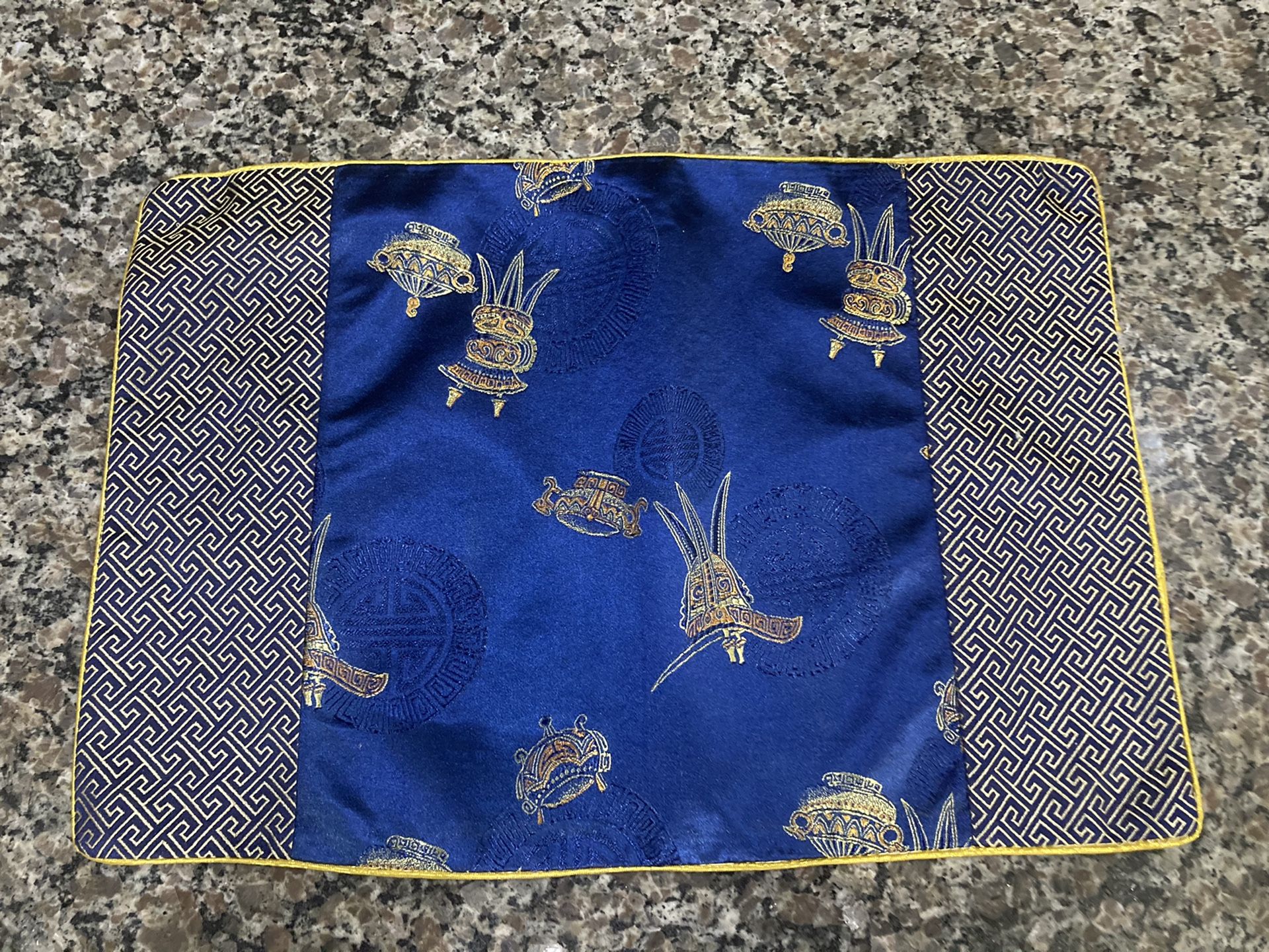 New Satin placemat, napkin and chopstick (6)