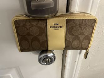 Coach 