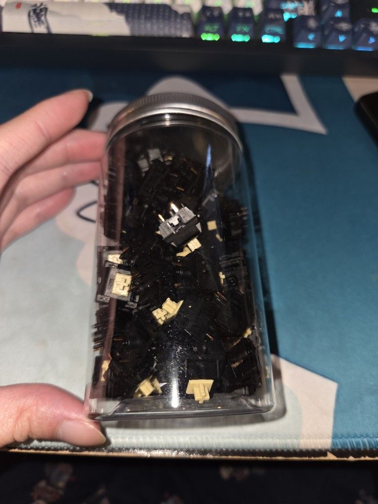 New Y3 HiFi Linear Switches – 5-Pin