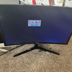 Samsung 28in Curve Gaming Monitor 