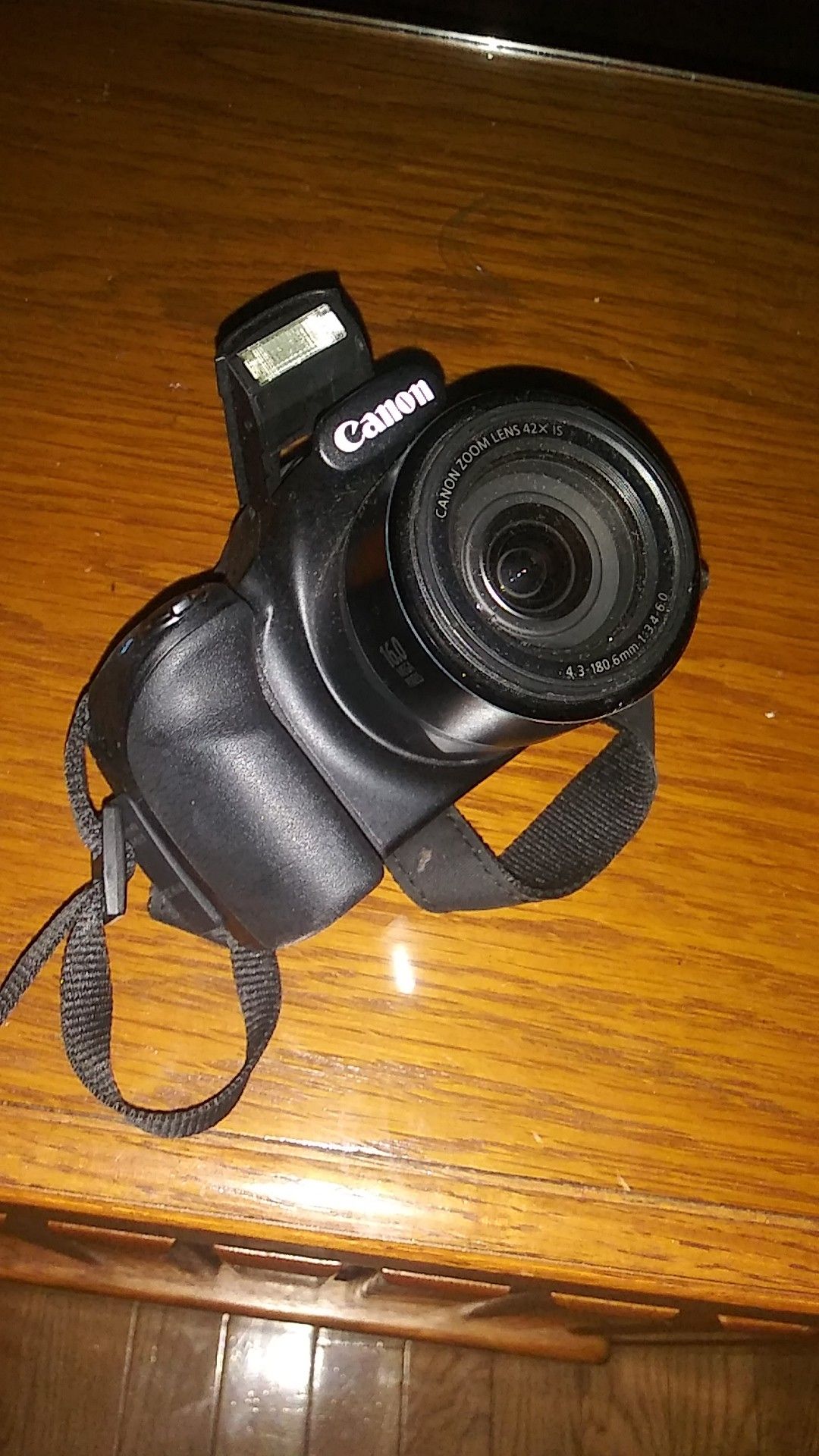 Canon PowerShot SX520 HS Digital Camera