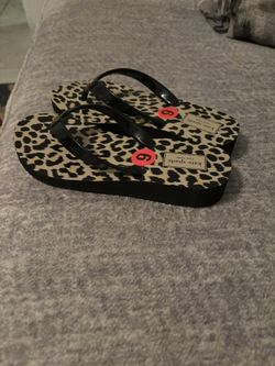 Kate Spade Sandals Size 6  🖤