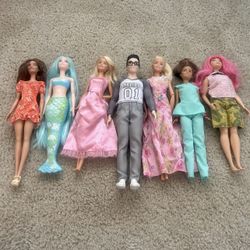 Barbie Misc Group Of 7 Dolls Included 