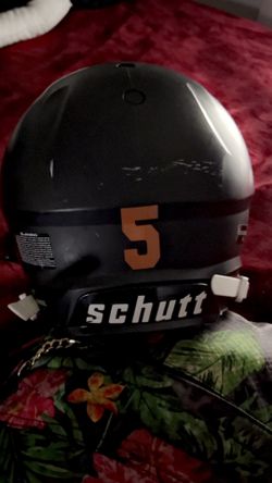 Schutt Vengeance YF Large Football Helmet