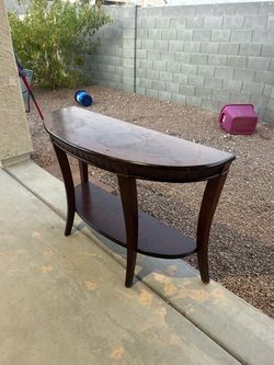 Entry Way Table