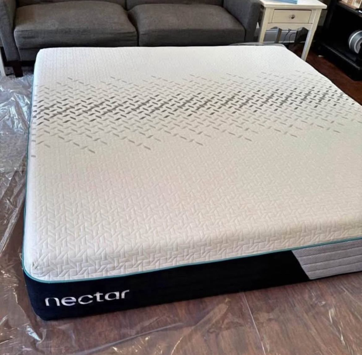 Nectar Premier Hybrid King ❤️ (opened never used, wrong size)