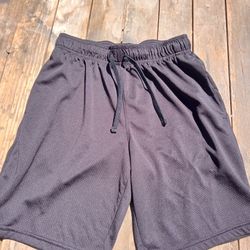 Athletic Training Shorts Size: S