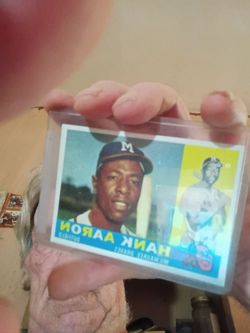 Hank Aaron baseball cards