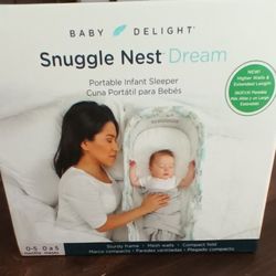 New Snuggle Nest Dreamer Cosleeper