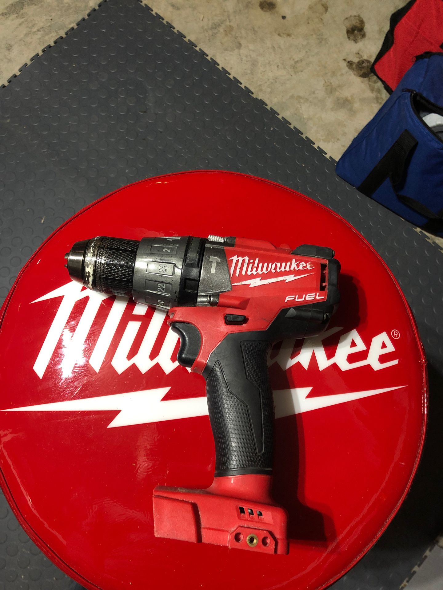 Used Milwaukee m18 hammer drill