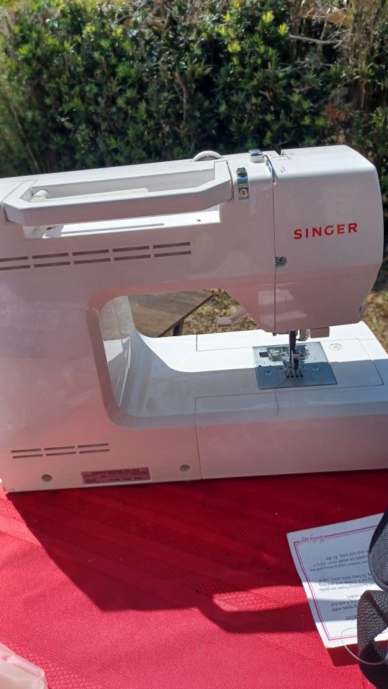 Singer Sewing Machine